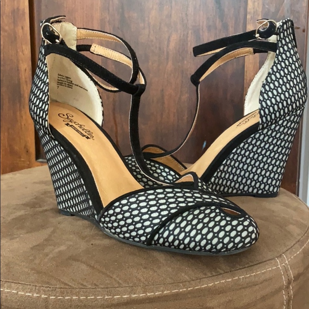 Seychelles heritage Platform Heels